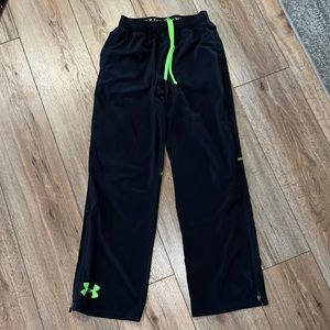 Under Armour boys pants